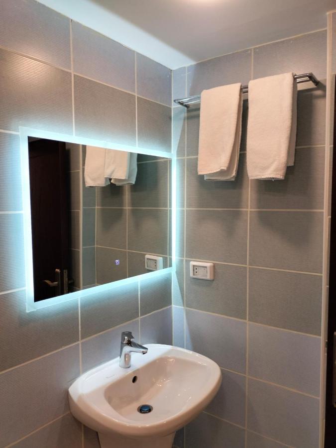 Old Street Apartment ワディ・ムーサ エクステリア 写真